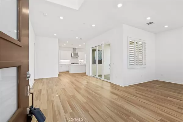 Valencia, CA 91381,27081 Amber Sky WAY