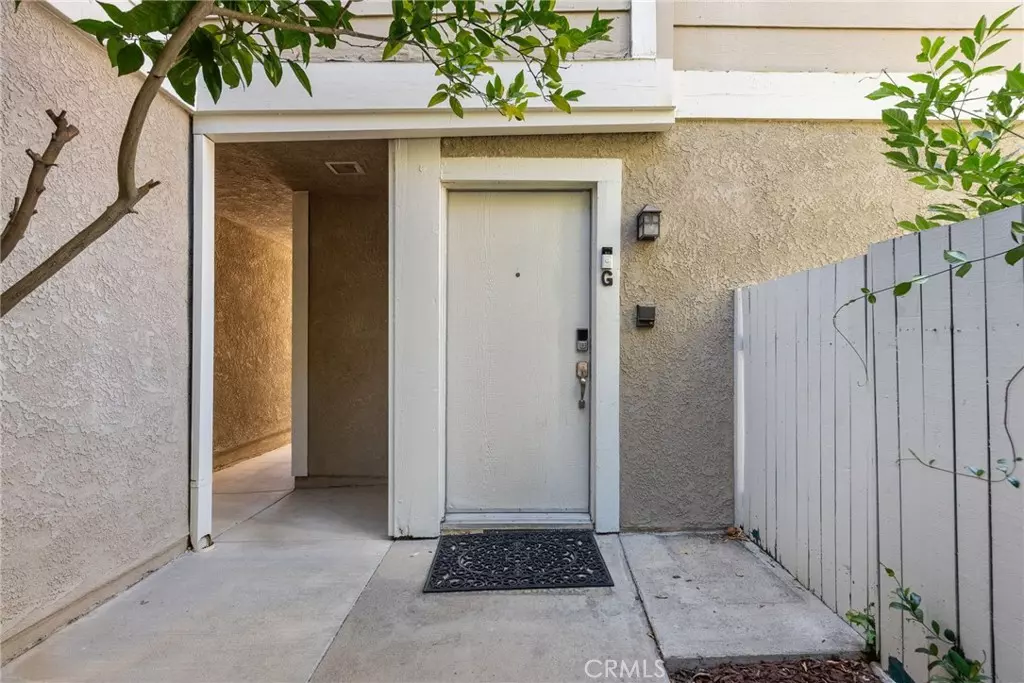 Castaic, CA 91384,31321 The Old RD #G