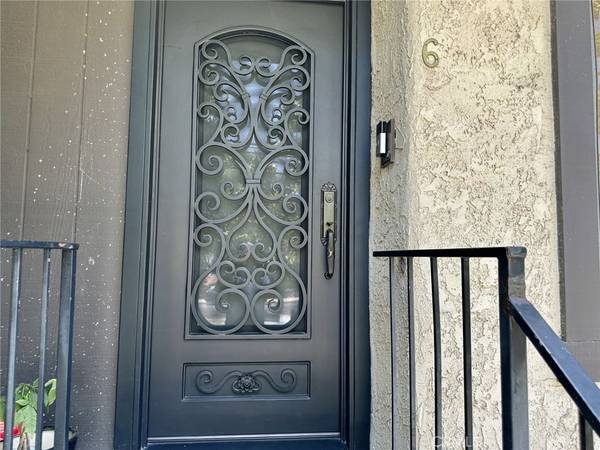 Studio City, CA 91602,11622 Moorpark ST #6