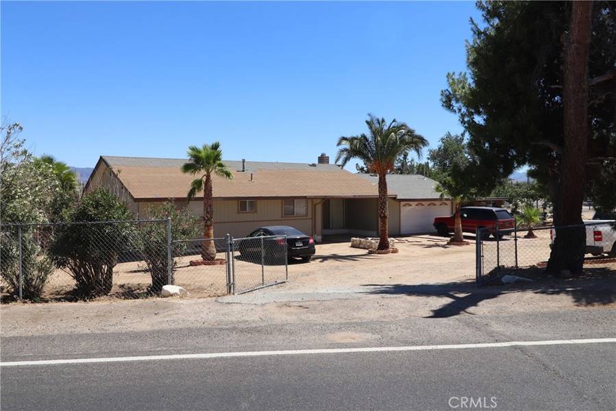 8255 E AVE, Hesperia, CA 92345