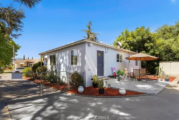 Los Angeles, CA 90039,3801 Legion LN