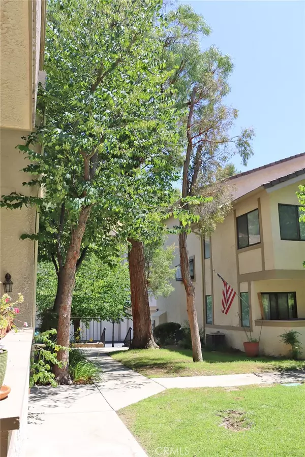 Calabasas, CA 91302,26122 Alizia Canyon DR #A