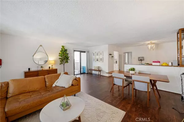 Santa Monica, CA 90404,1301 17th ST #105