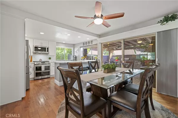 Valencia, CA 91355,24678 Golfview DR