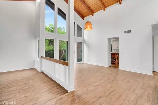 Pacific Palisades, CA 90272,1329 Avenida De Cortez
