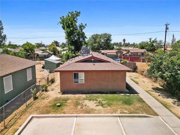 923 Eureka ST, Bakersfield, CA 93305