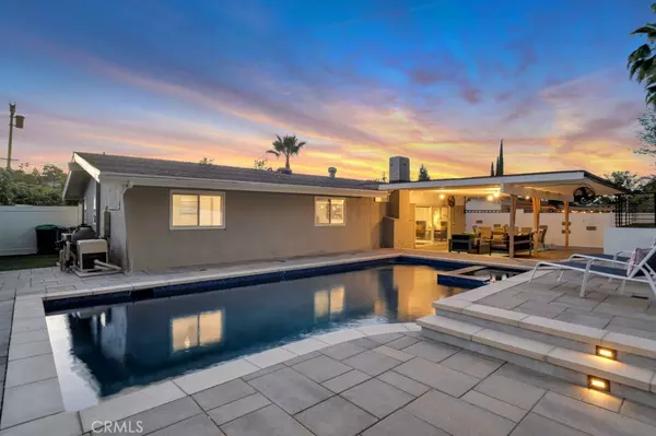Woodland Hills, CA 91367,5740 Laramie AVE