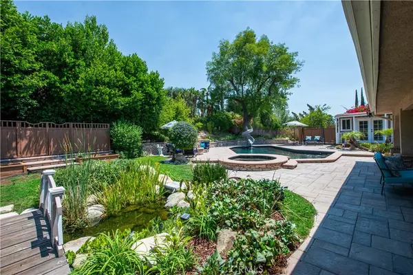 Granada Hills, CA 91344,16426 Knollwood DR
