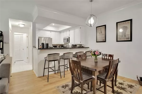 Playa Del Rey, CA 90293,8675 Falmouth AVE #121