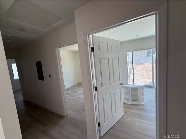 Sun Valley, CA 91352,11156 Wyandotte ST