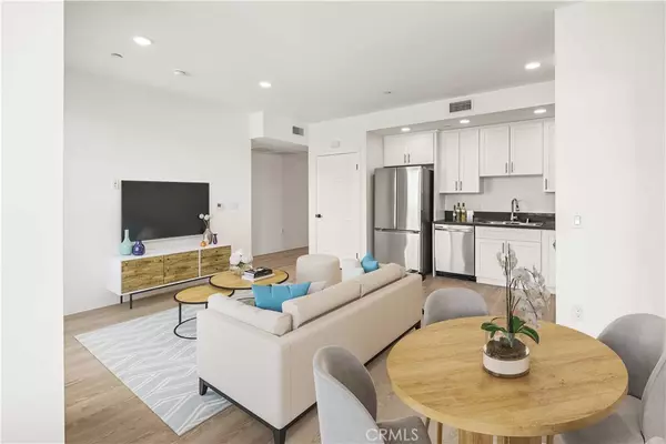 North Hollywood, CA 91606,11714 Archwood ST #501