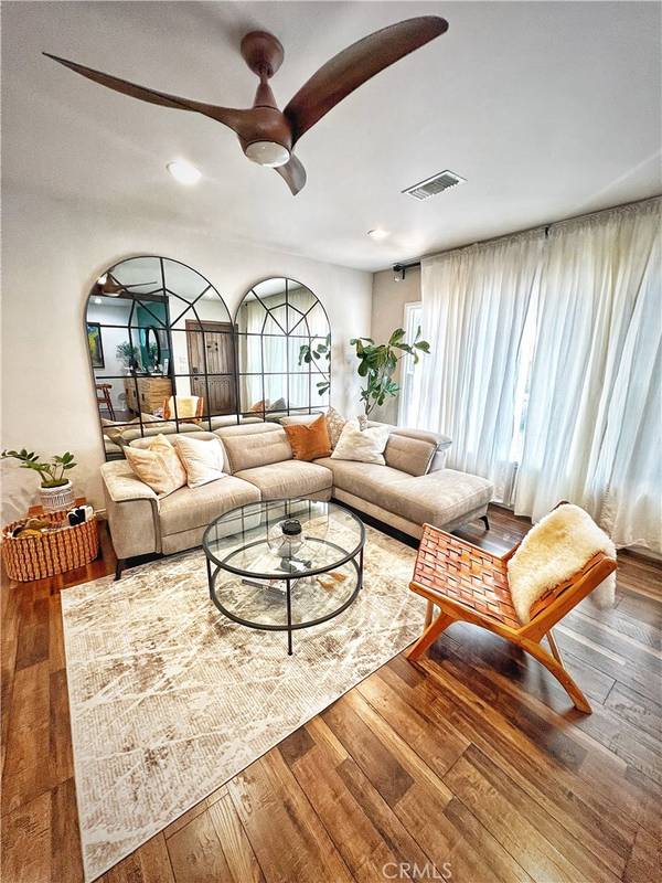 Glendale, CA 91201,523 Davis AVE