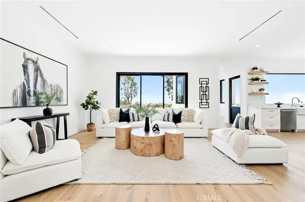Camarillo, CA 93010,350 Highland Hills DR