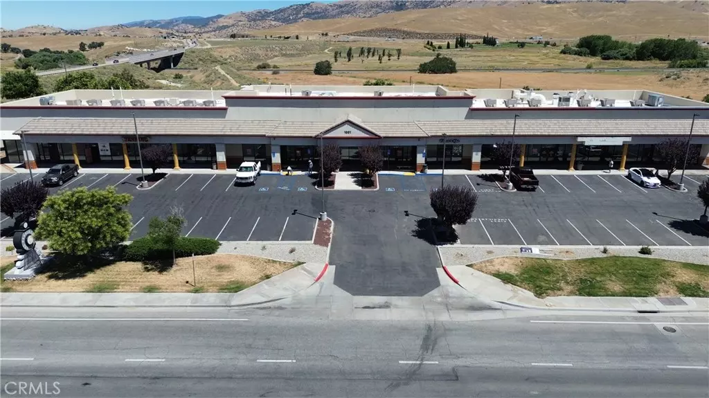 Tehachapi, CA 93561,1001 W Tehachapi BLVD #B300