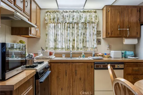 San Fernando, CA 91345,10939 Langdon 167 AVE