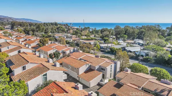 28384 Rey De Copas LN, Malibu, CA 90265