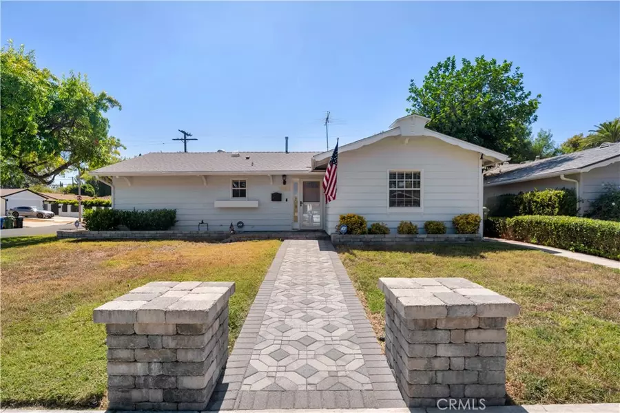 6501 Debs Ave, West Hills, CA 91307