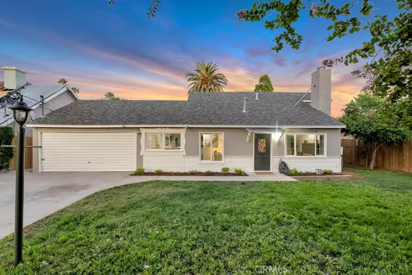8018 Oakdale AVE, Winnetka, CA 91306