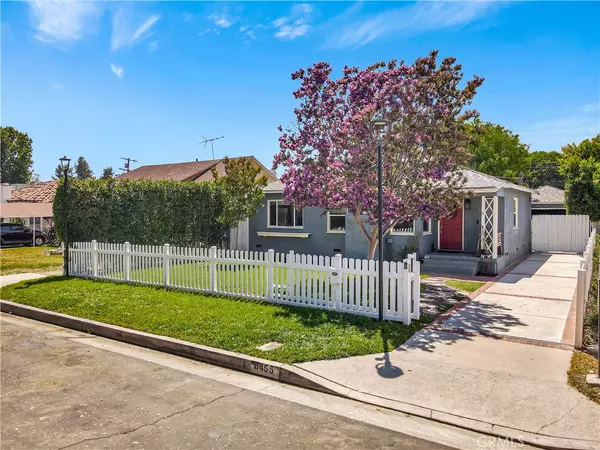 Lake Balboa, CA 91406,6455 Densmore AVE