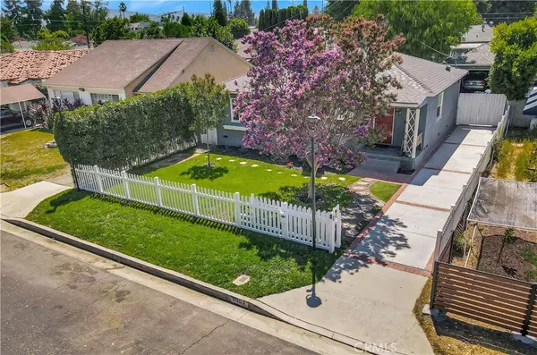 Lake Balboa, CA 91406,6455 Densmore AVE