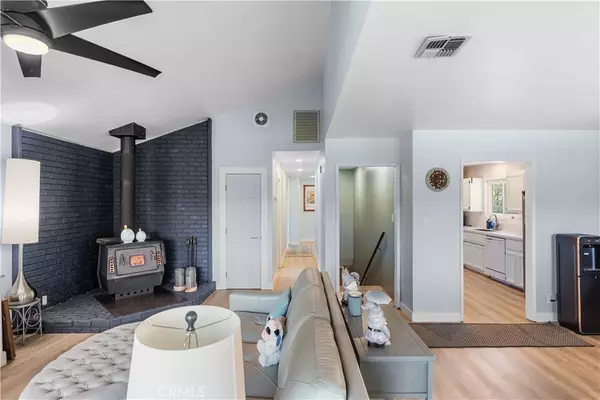 Tehachapi, CA 93561,24550 Willow Pass DR