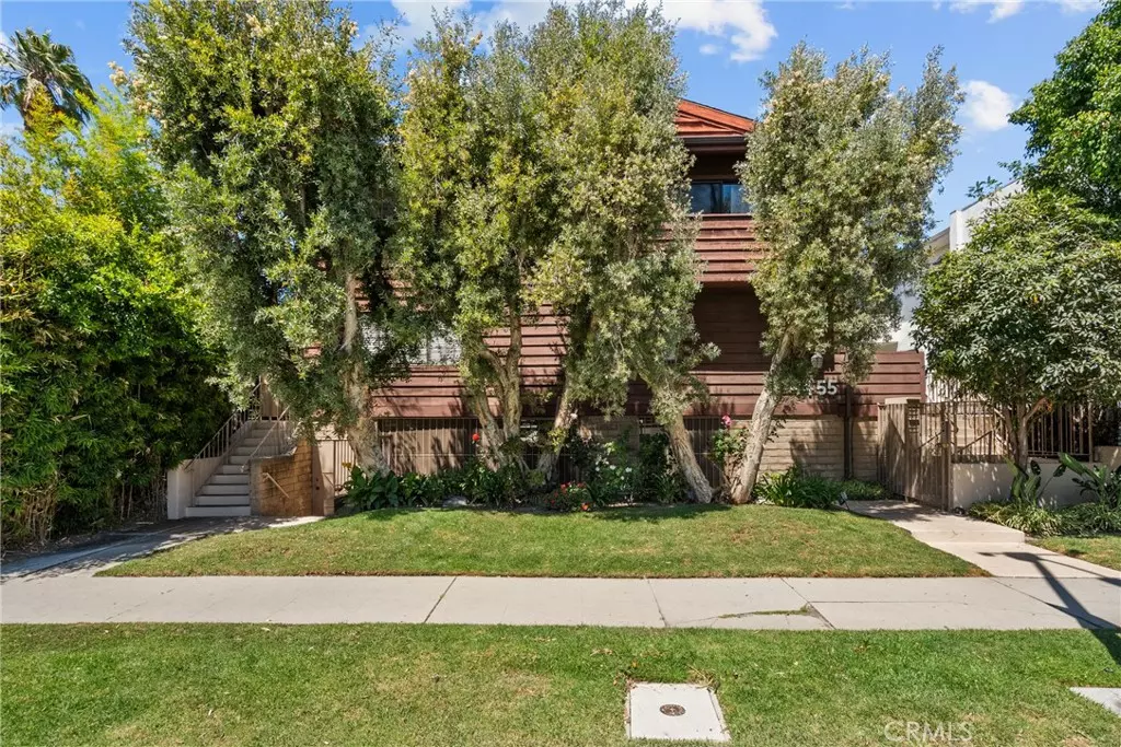 Sherman Oaks, CA 91423,4455 Fulton AVE #3