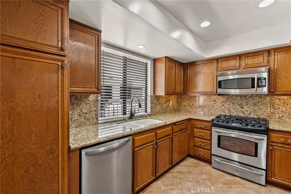 Sherman Oaks, CA 91423,4455 Fulton AVE #3