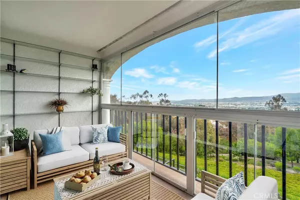 Laguna Woods, CA 92637,4004 Calle Sonora Oeste #3F
