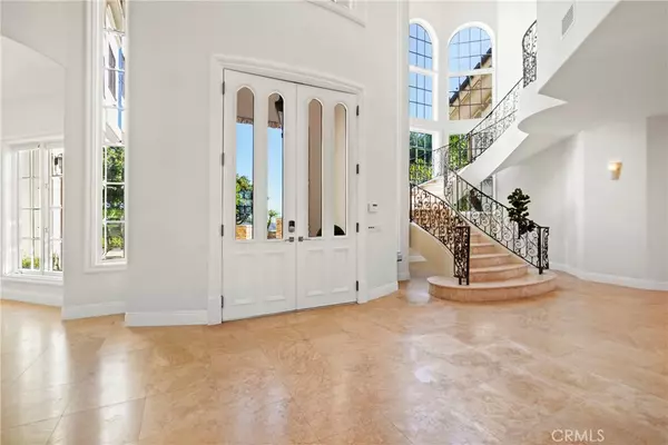 Beverly Hills, CA 90210,13320 Mulholland DR