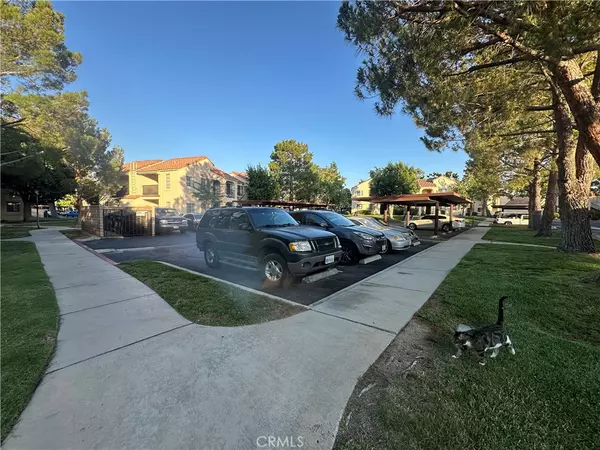 Palmdale, CA 93550,2554 Olive DR #12
