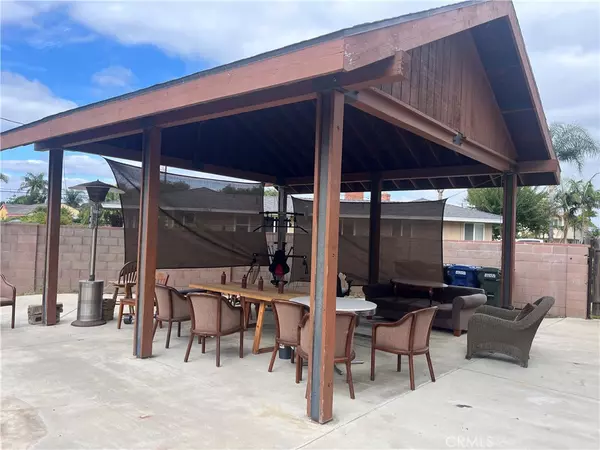 Pico Rivera, CA 90660,7036 Kilgarry AVE