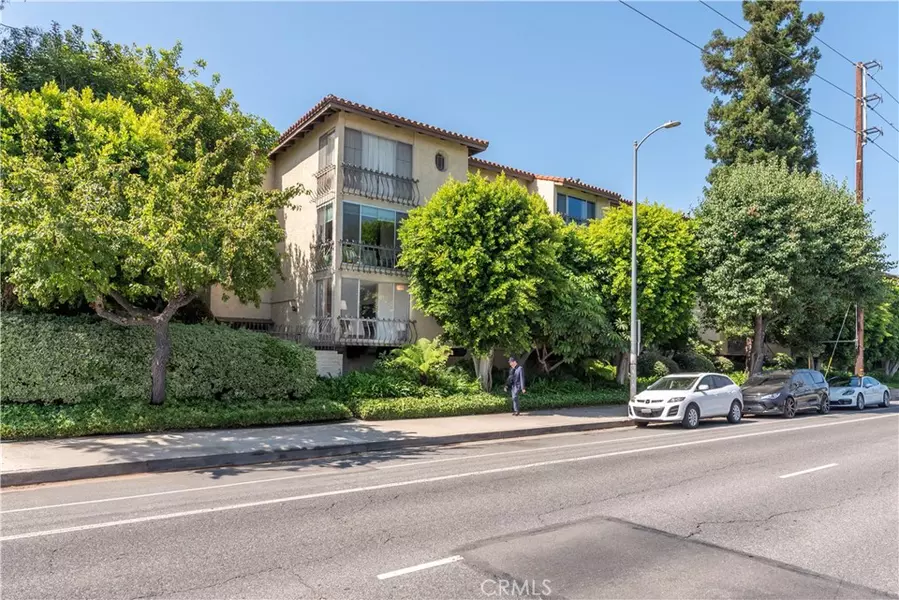 12830 Burbank BLVD #110, Valley Village, CA 91607