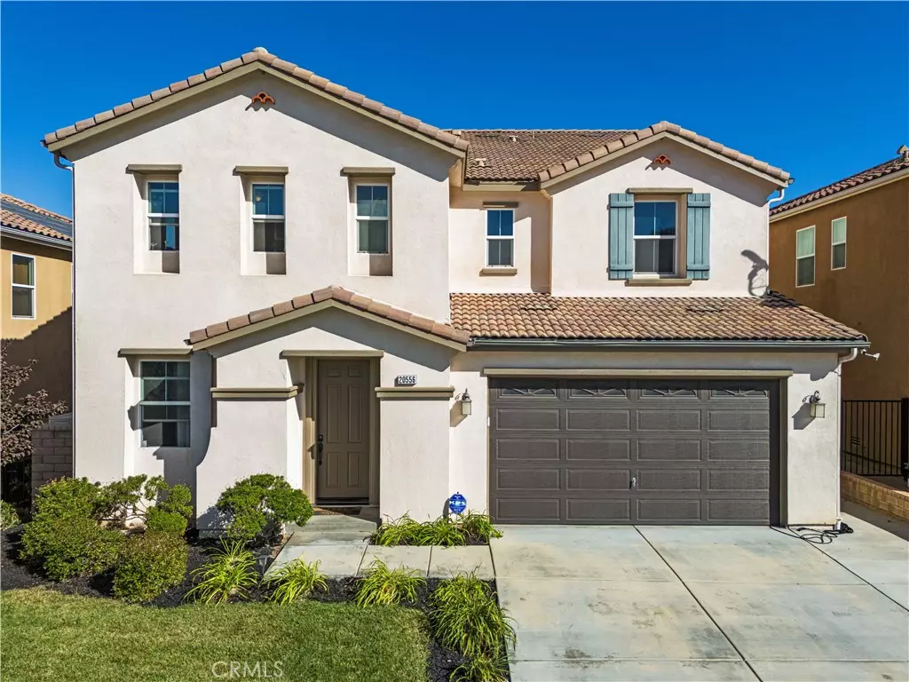 Saugus, CA 91350,20556 Suzie LN