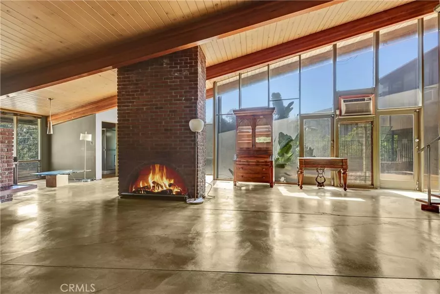 3868 Scadlock LN, Sherman Oaks, CA 91403