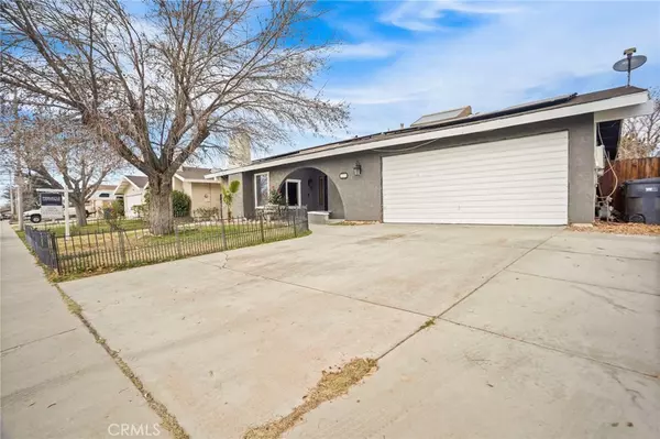 Lancaster, CA 93535,855 Lightcap ST