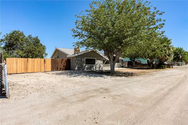 Taft, CA 93268,27564 Maple ST