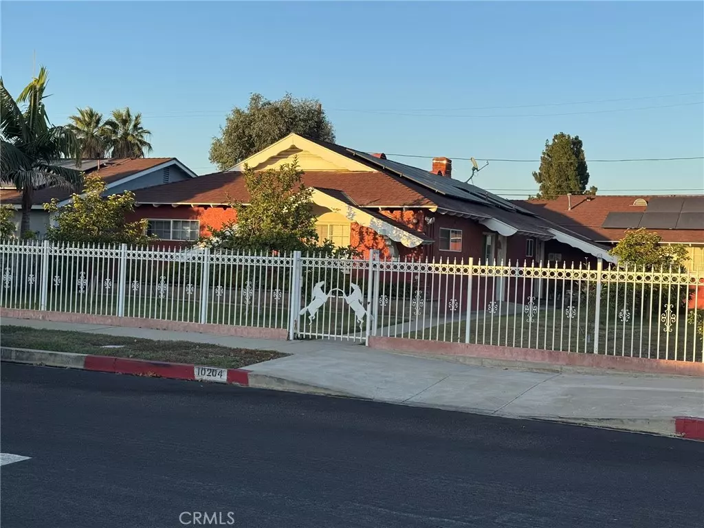 North Hills, CA 91343,10204 Gerald AVE