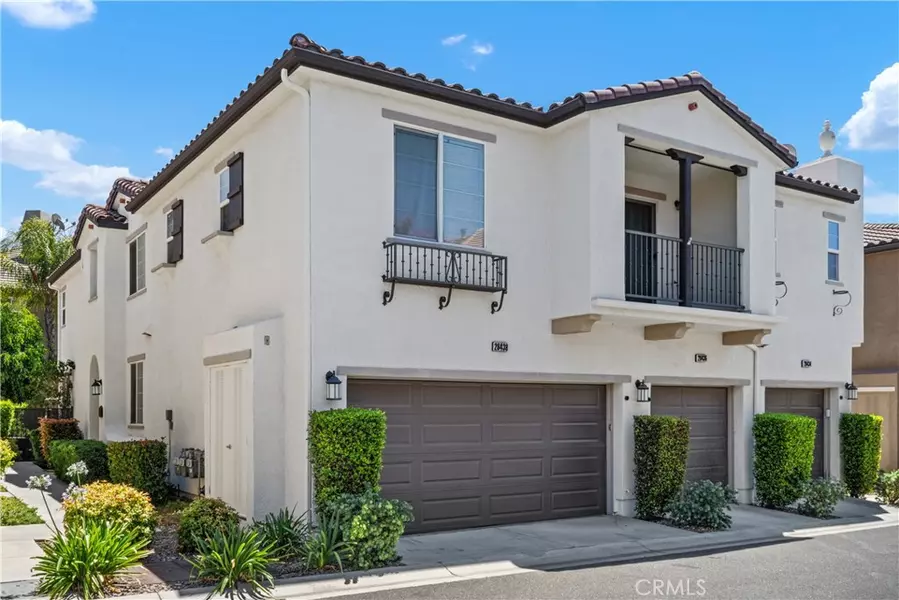 28438 Mirabelle LN #454, Saugus, CA 91350