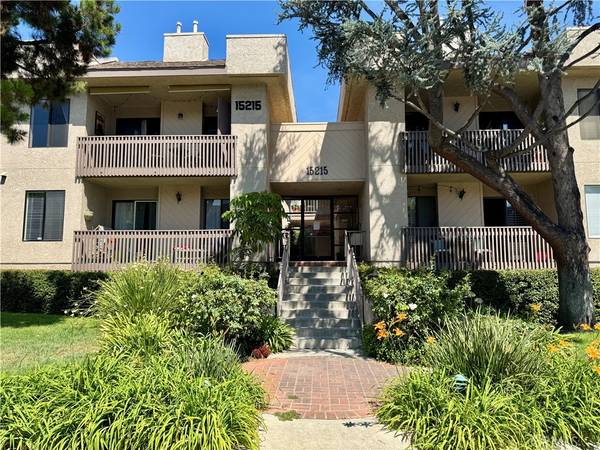 15215 Magnolia BLVD #102, Sherman Oaks, CA 91403