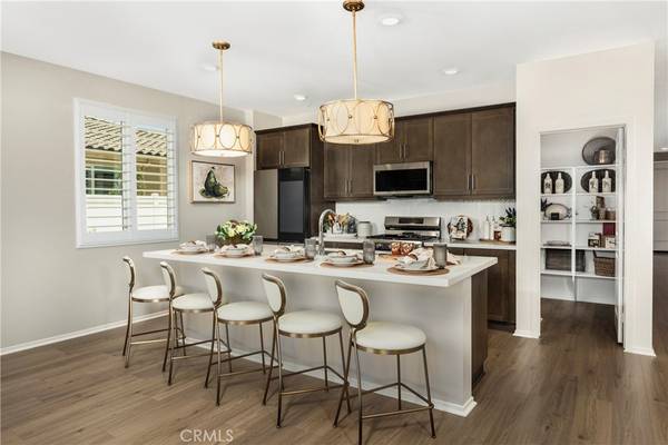 Lancaster, CA 93535,1577 E Houlguin ST