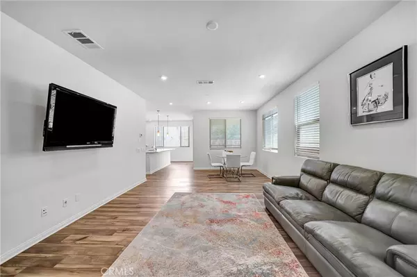 San Bernardino, CA 92408,1458 E Laurelwood DR