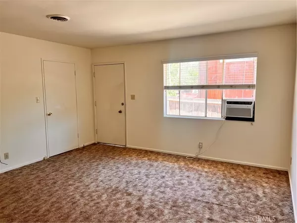 Frazier Park, CA 93225,6620 Ivins DR