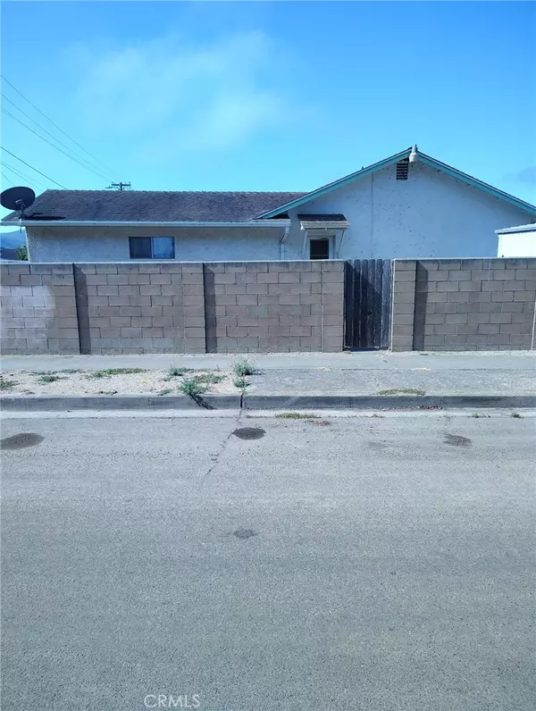 Lompoc, CA 93436,328 N X ST