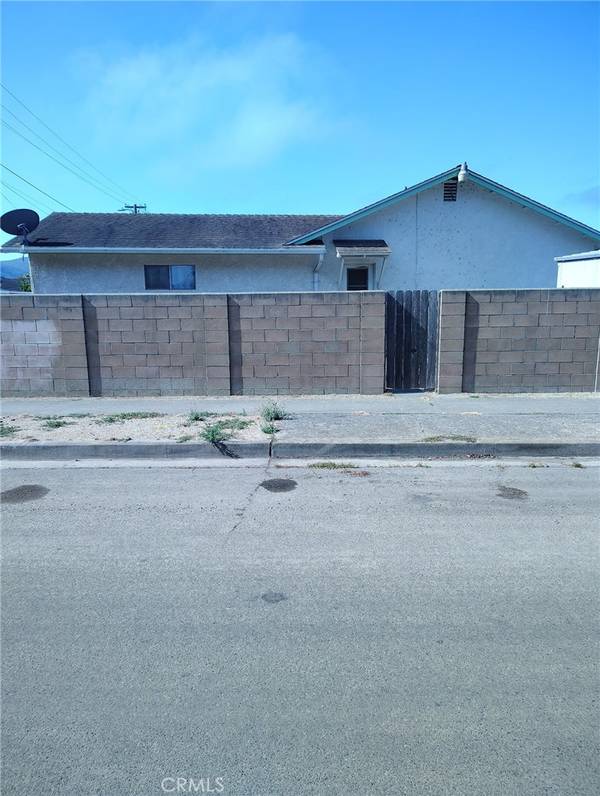 Lompoc, CA 93436,328 N X ST
