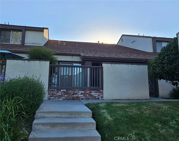 25705 Player DR, Valencia, CA 91355