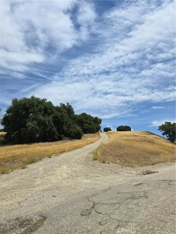 Castaic, CA 91384,36200 Paradise Ranch RD #77