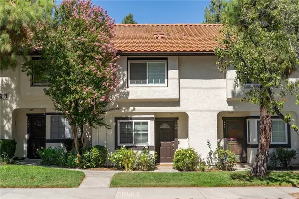Calabasas, CA 91302,5538 Las Virgenes RD #142