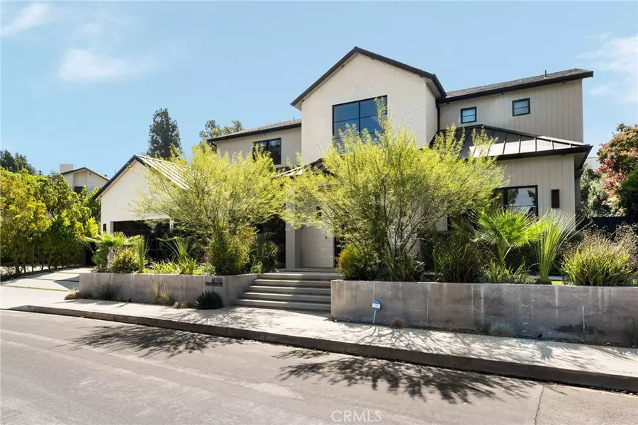 4050 Contera RD, Encino, CA 91436