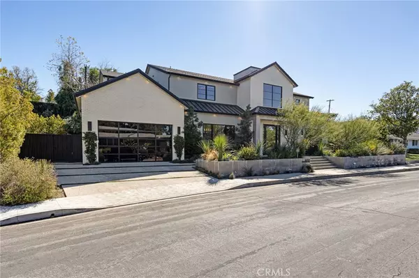 Encino, CA 91436,4050 Contera RD