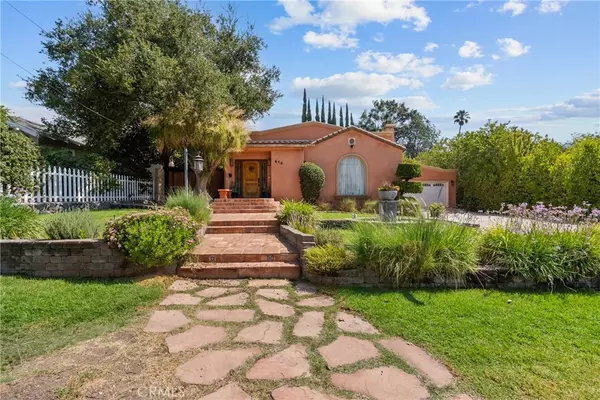 610 S Bel Aire DR, Burbank, CA 91501